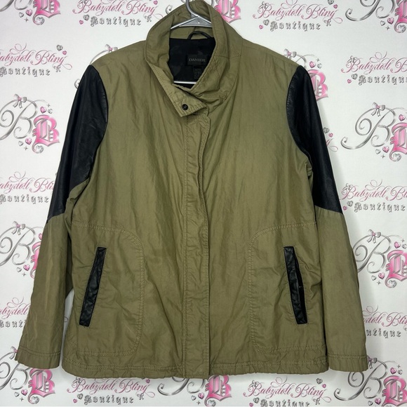 Danier coat jacket military cargo style olive army green with black leather - Picture 6 of 11